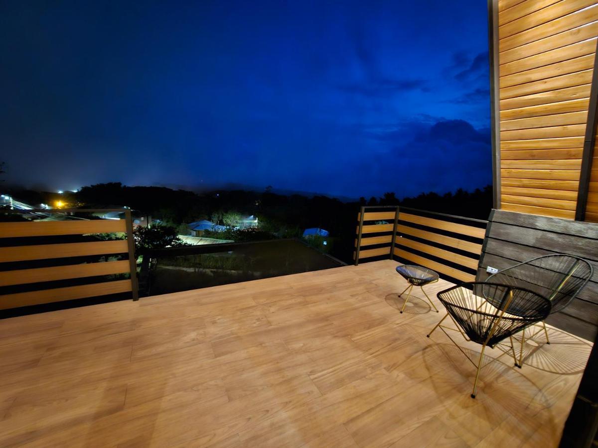Wind Houses, Casas De Viento Monteverde Exterior photo