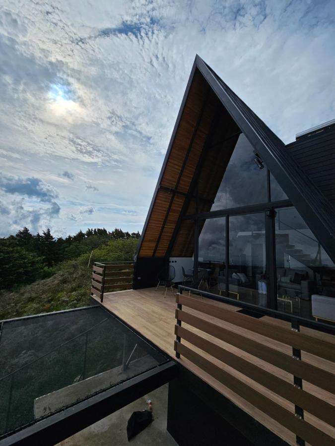 Wind Houses, Casas De Viento Monteverde Exterior photo